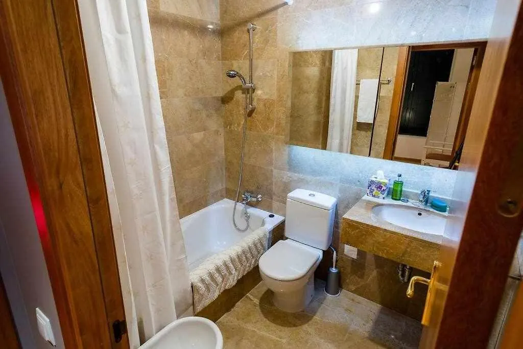 Apartamento A La Sombra De Catedral En Girona Daire